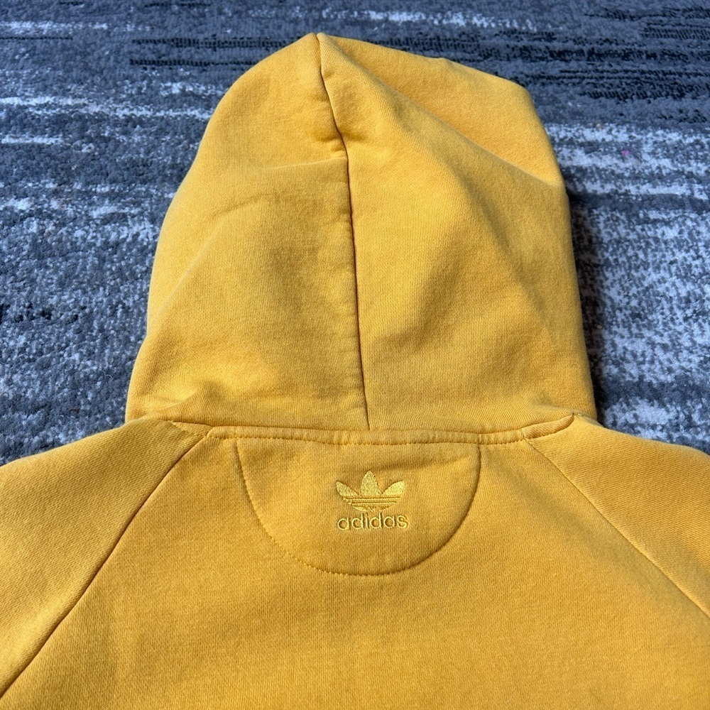 ADIDAS Old School Original Hoodie With Embroidered Colorful Logo - Picture 3 of 9
